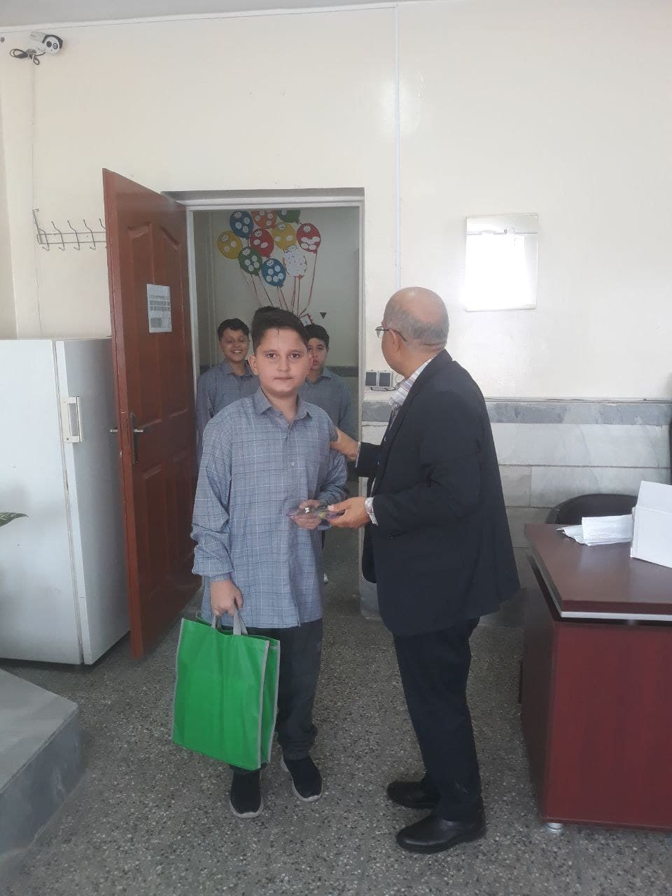 دبیرستان دوره اول پسرانه پویای دانش شعبه 3